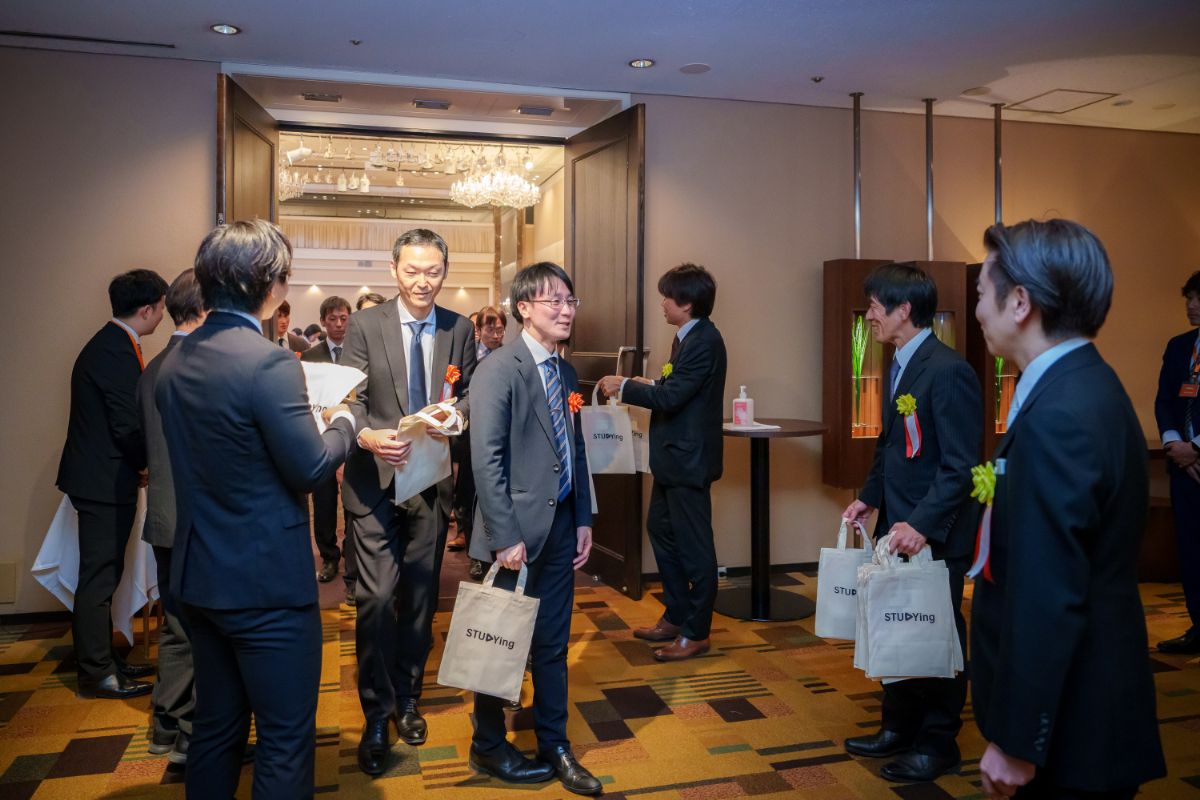 スタディング中小企業診断士講座合格祝賀会
